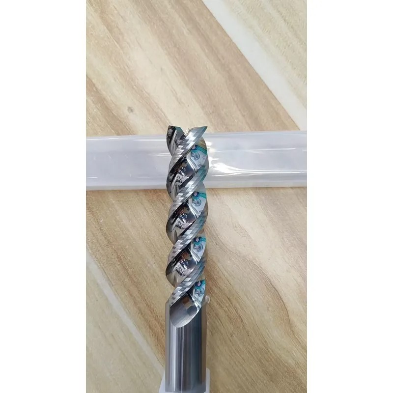 3 Flute High Helix Angle End M - đánh giá và giá End Mill